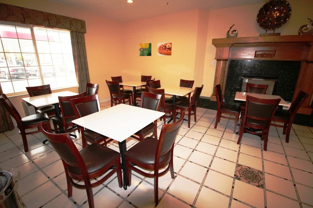 Quality Inn & Suites Airport West Солт Лейк Сити Екстериор снимка