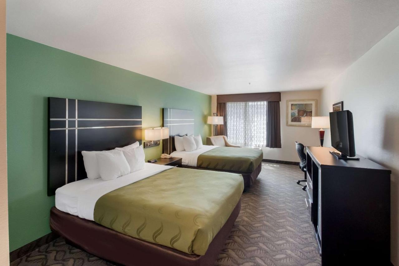 Quality Inn & Suites Airport West Солт Лейк Сити Екстериор снимка