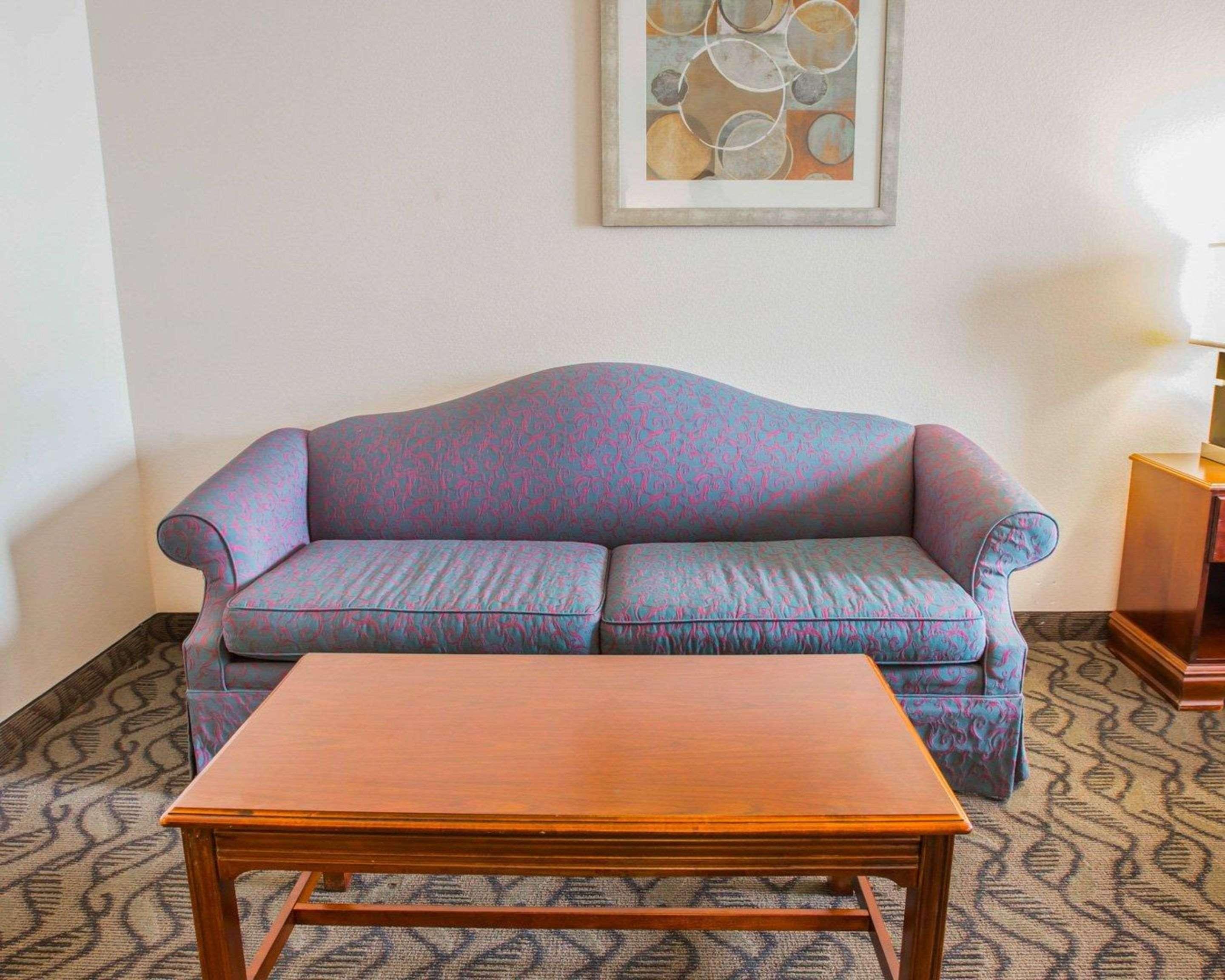 Quality Inn & Suites Airport West Солт Лейк Сити Екстериор снимка