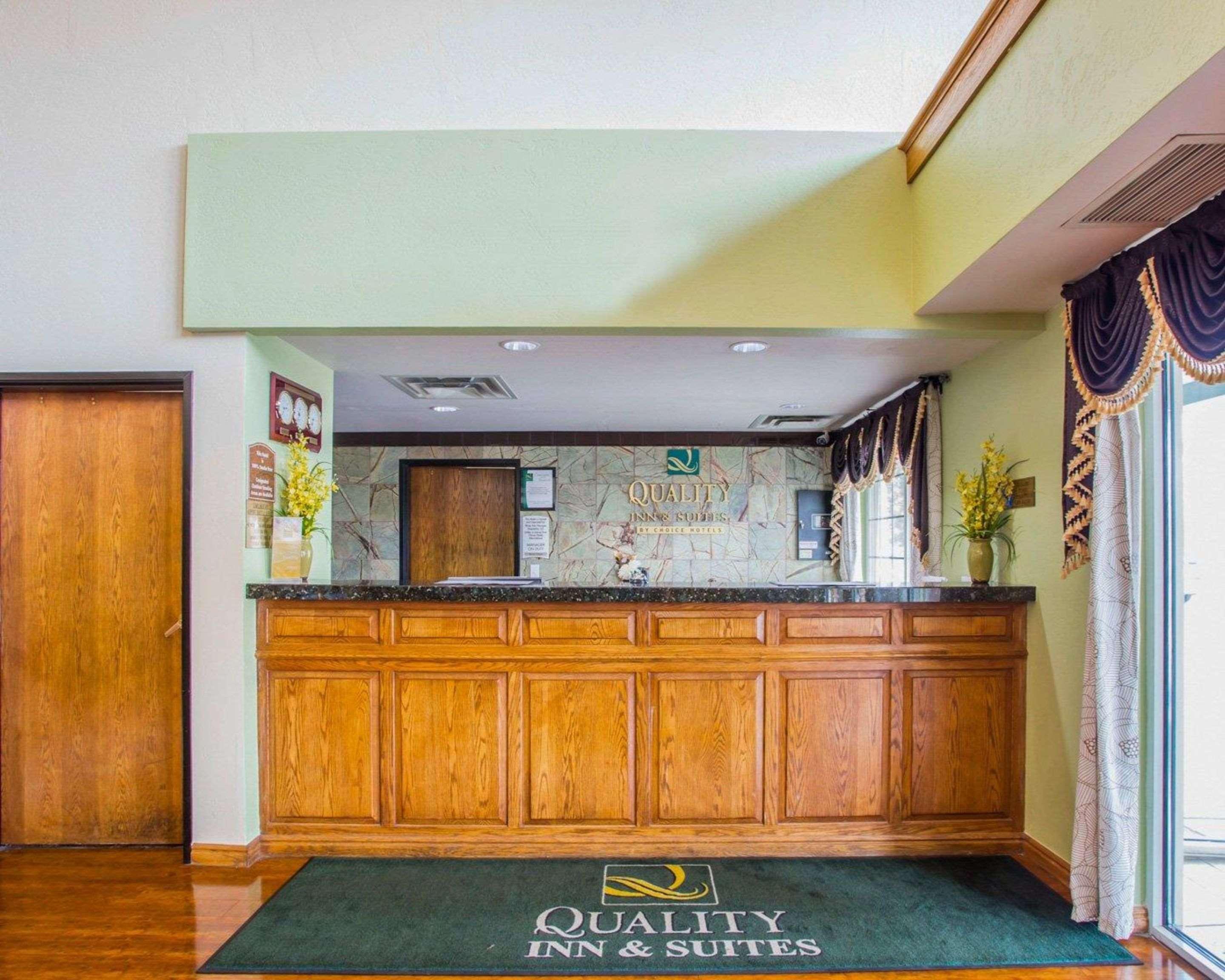 Quality Inn & Suites Airport West Солт Лейк Сити Екстериор снимка
